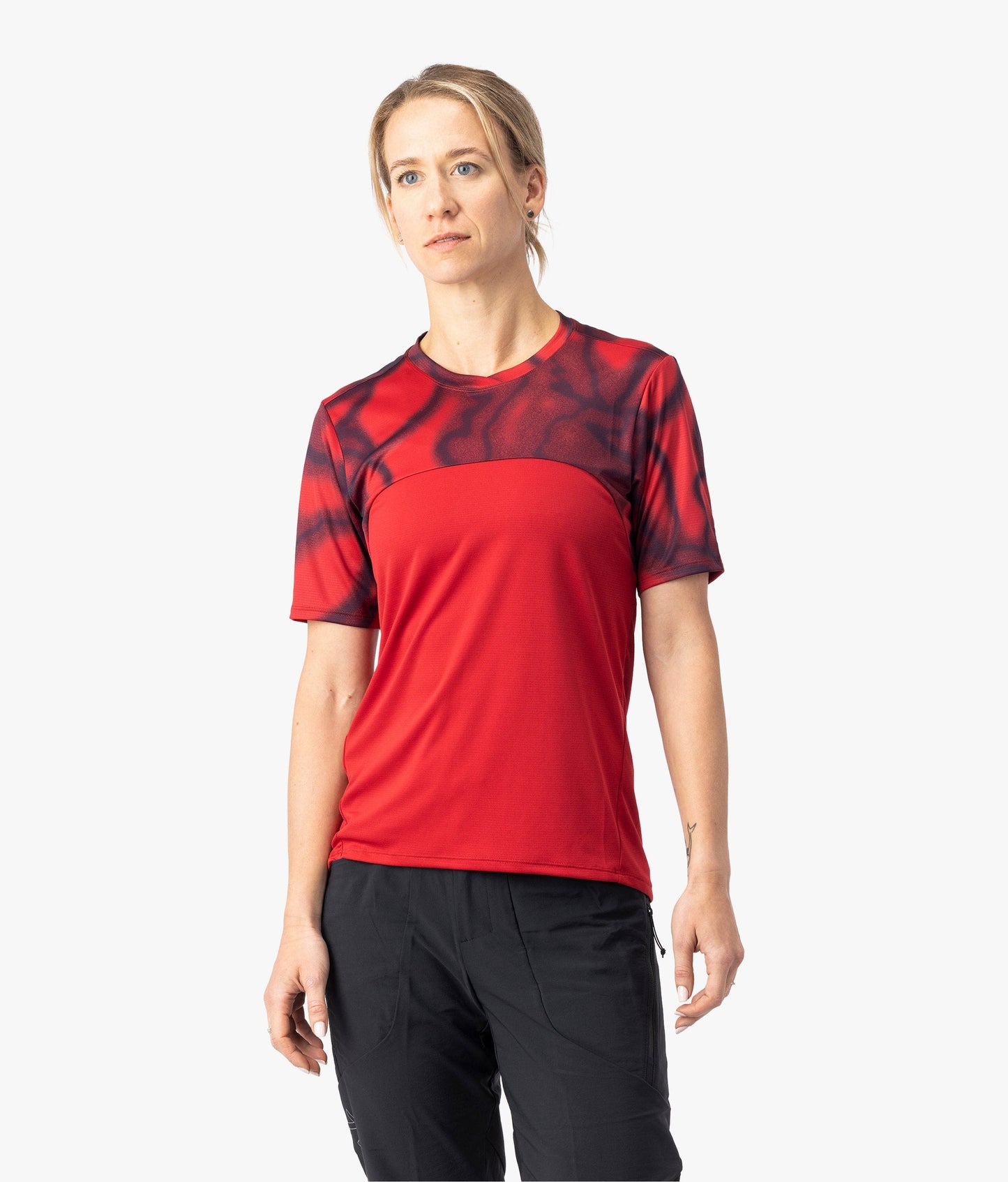 7mesh Women Cherry / XS Women's Roam Shirt