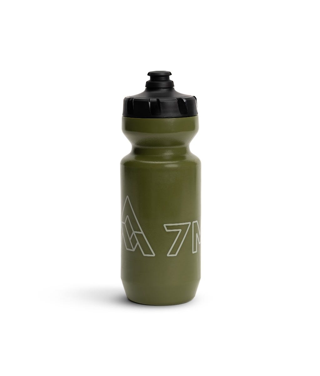 Emblem Water Bottle - 22 oz