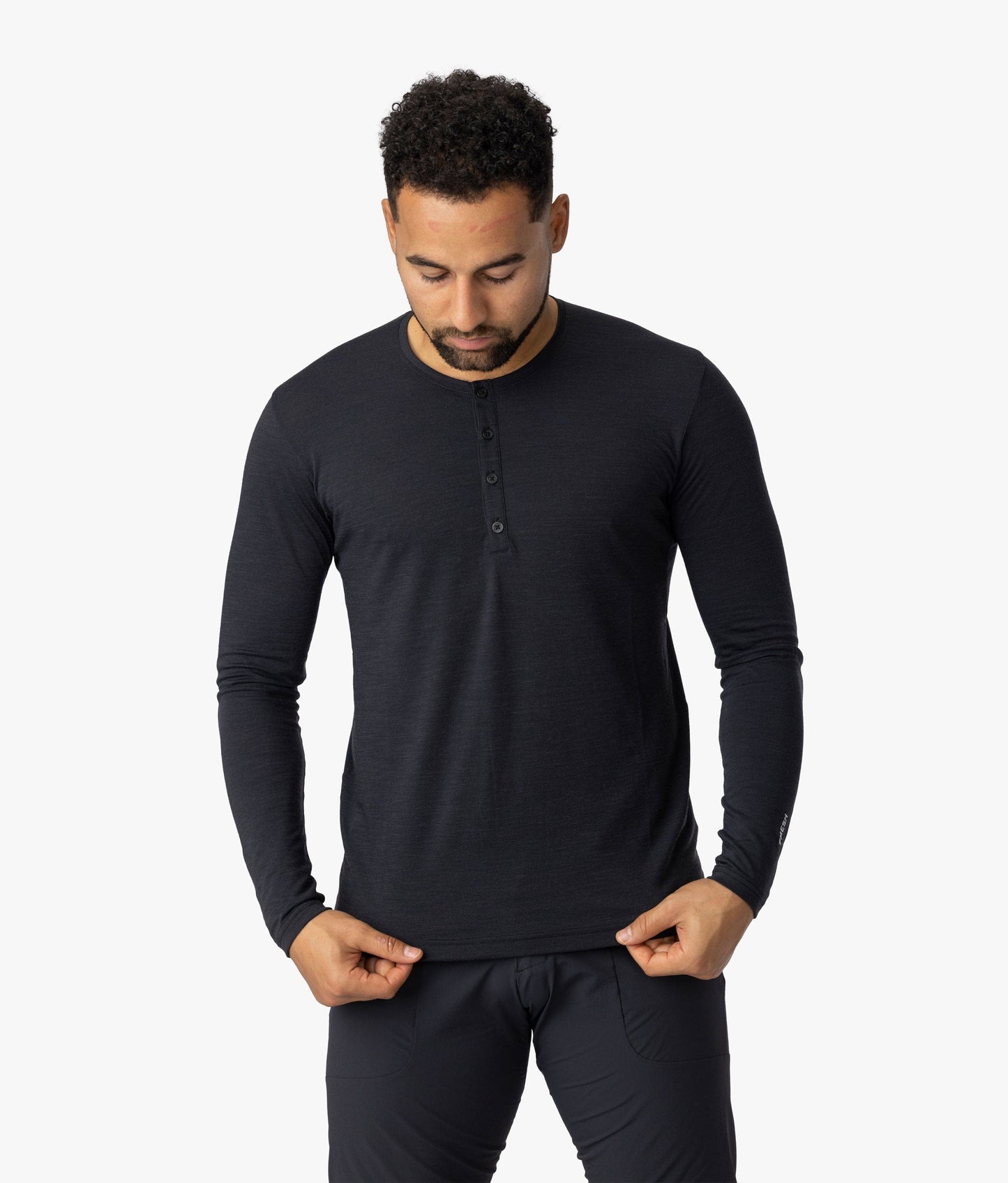 7mesh Men Black / XS Men's Desperado Merino Henley LS